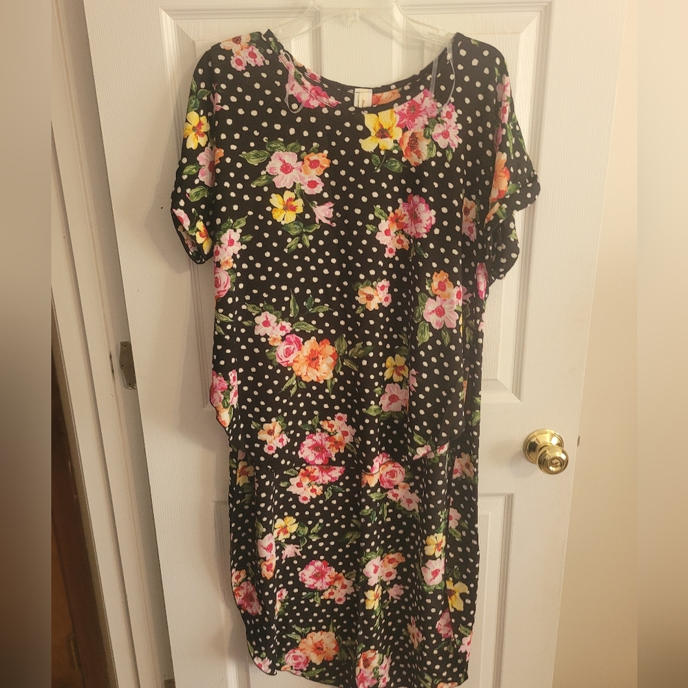 Now n Forever Black and White Polka Dot Floral Blouse Top
